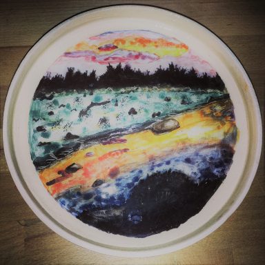 Fin de journée près de la rivière assiette en céramique décor nature